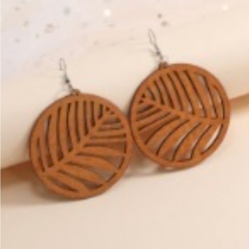Palm Leaf Round Fashion Earrings